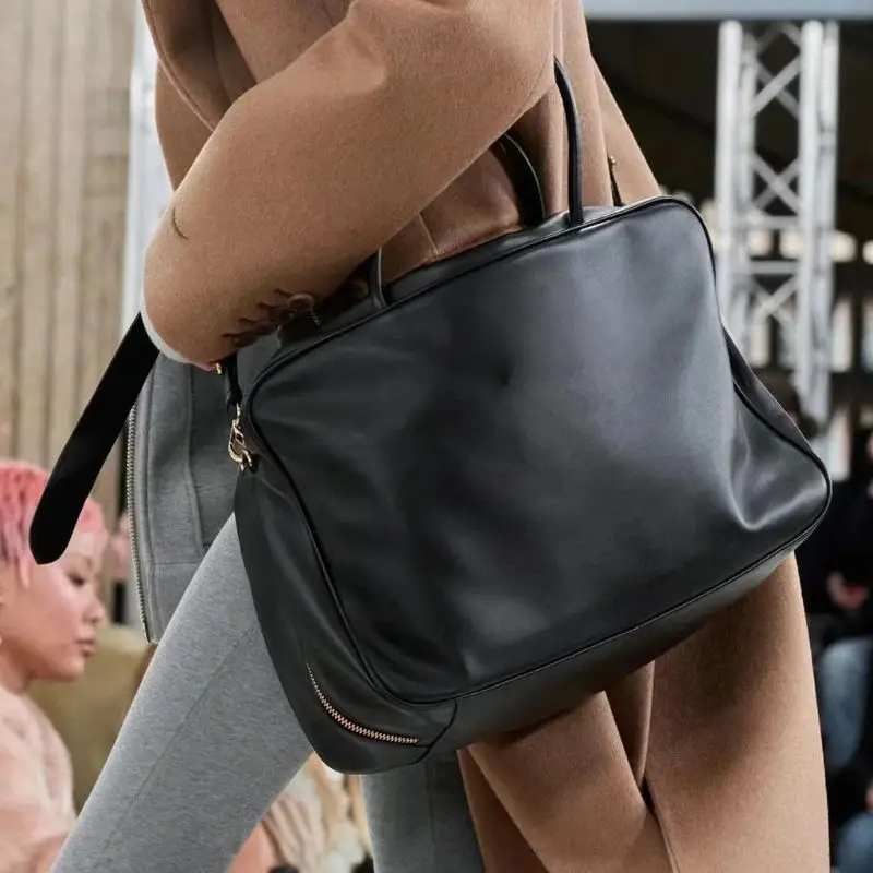 mm2023 naujausių podiumo portfelis, minkštos odos, madingi kokybės high-end moterų maišas